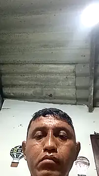 Snapshot of wilialex chatting on 03/07/25, 01:53 wilialex online show from 03/07/25, 01:53