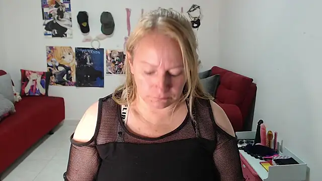 emperabigbootybigass online show from 09/24/25, 12:19