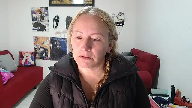 emperabigbootybigass online show from 10/02/25, 12:23