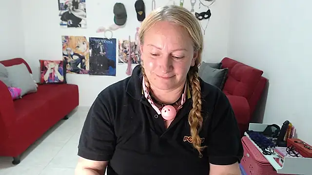 emperabigbootybigass online show from 10/04/25, 12:19