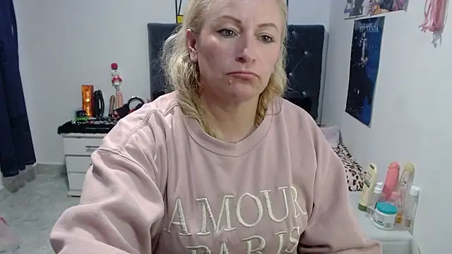 Snapshot of emperabigbootybigass chatting on 05/16/26, 12:29 emperabigbootybigass online show from 05/16/26, 12:29