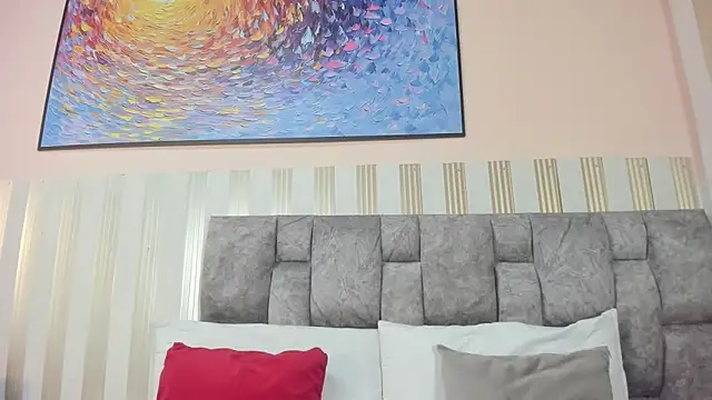 Snapshot of nova_lane chatting on 02/12/26, 07:53 nova lane online show from 02/12/26, 07:53