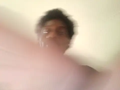 Snapshot of DevinToore chatting on 11/07/25, 08:25 DevinToore online show from 11/07/25, 08:25