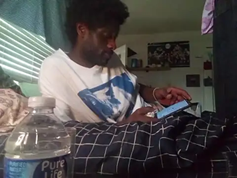 Snapshot of DevinToore chatting on 02/25/26, 07:56 DevinToore online show from 02/25/26, 07:56