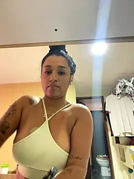 KatalinnaBrown online show from 12/05/25, 04:03