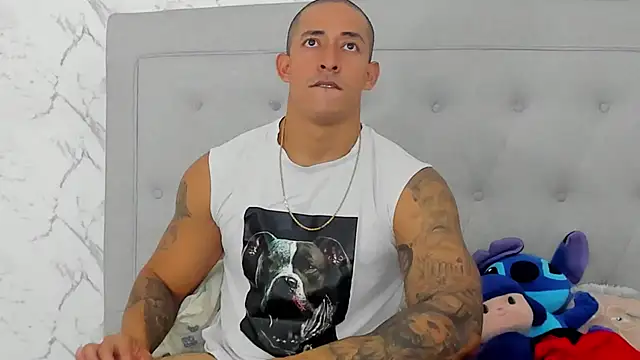 luigiferrara online show from 10/10/25, 09:03