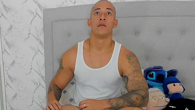 luigiferrara online show from 11/17/25, 10:04