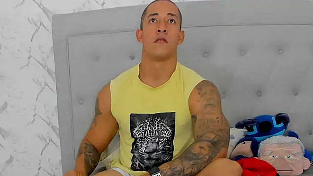 luigiferrara online show from 12/01/25, 02:49