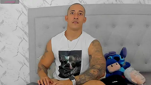 luigiferrara online show from 12/17/25, 10:49