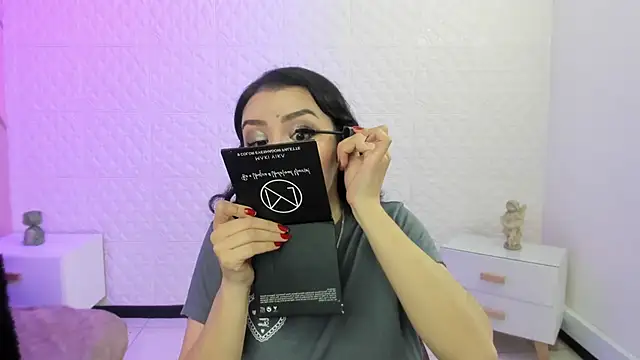 Violetaa diazz online show from 03/06/26, 09:11