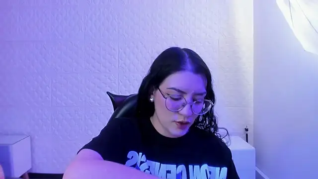 Violetaa diazz online show from 07/01/26, 08:41