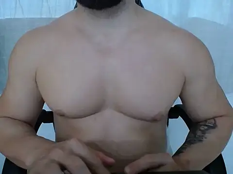 Snapshot of Apollo_21 chatting on 12/16/25, 02:16 Apollo 21 online show from 12/16/25, 02:16