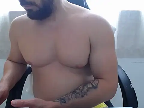 Snapshot of Apollo_21 chatting on 12/16/25, 03:50 Apollo 21 online show from 12/16/25, 03:50