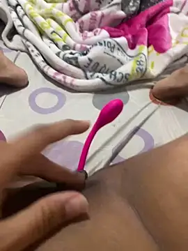 Snapshot of ANYLU19 chatting on 01/19/25, 03:39 ANYLU19 online show from 01/19/25, 03:39