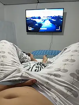 ANYLU19 online show from 04/25/26, 04:04