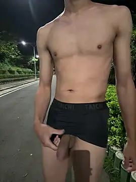 Benson18y online show from 04/01/26, 06:38