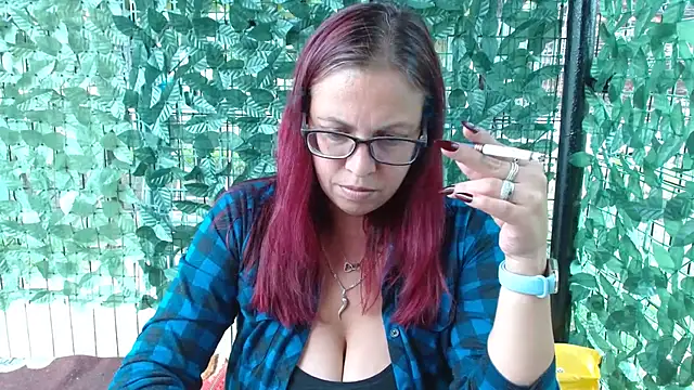 Snapshot of LadyHellene chatting on 07/09/26, 01:26 LadyHellene online show from 07/09/26, 01:26