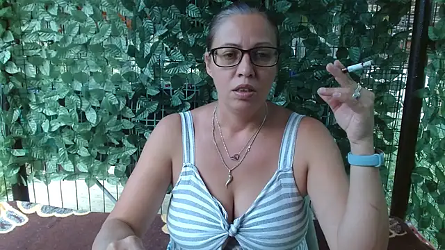 Snapshot of LadyHellene chatting on 07/18/26, 01:59 LadyHellene online show from 07/18/26, 01:59