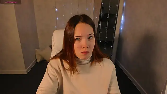 Snapshot of Aliisson_Edwards chatting on 12/19/24, 12:56 Aliisson Edwards online show from 12/19/24, 12:56