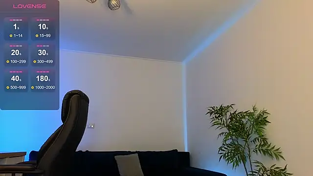 Snapshot of janecandyy_ chatting on 01/29/25, 04:30 janecandyy online show from 01/29/25, 04:30