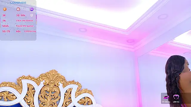 Snapshot of AshleyFerri chatting on 11/12/25, 11:10 AshleyFerri online show from 11/12/25, 11:10