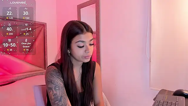 GiaFu online show from 12/14/25, 06:12