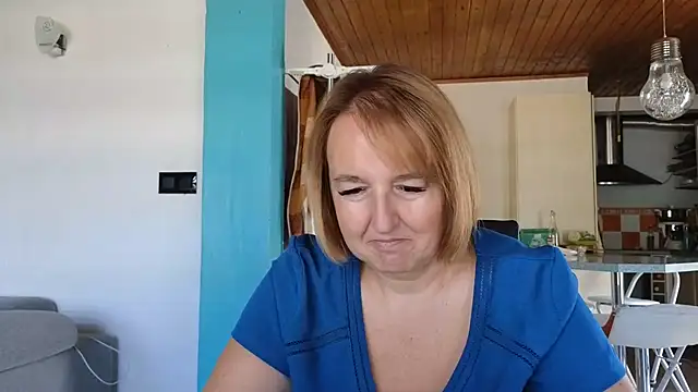 Snapshot of Sandcoq chatting on 07/27/26, 08:21 Sandcoq online show from 07/27/26, 08:21