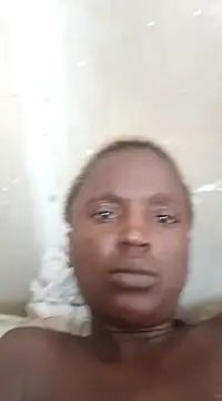 Snapshot of Crazybitchtheanalgoddess4 chatting on 02/16/25, 04:21 Crazybitchtheanalgoddess4 online show from 02/16/25, 04:21