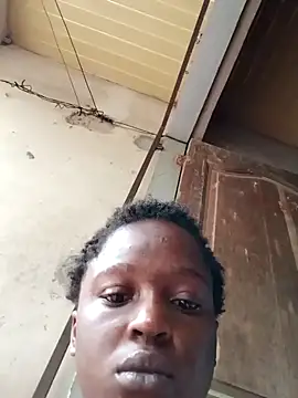 Snapshot of Crazybitchtheanalgoddess4 chatting on 10/03/25, 06:43 Crazybitchtheanalgoddess4 online show from 10/03/25, 06:43