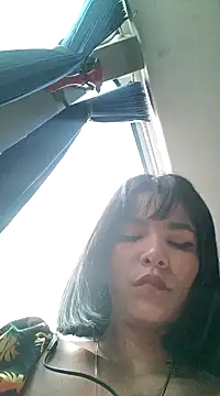 misskitty19-01 online show from 12/17/24, 04:32