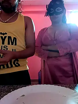 Snapshot of saviverma2024 chatting on 12/17/24, 06:24 saviverma2024 online show from 12/17/24, 06:24