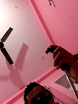 Snapshot of saviverma2024 chatting on 12/22/24, 10:28 saviverma2024 online show from 12/22/24, 10:28