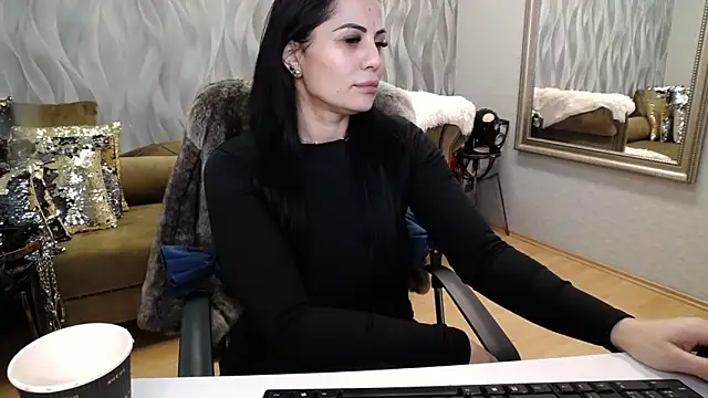 Sara Poison online show from 02/02/26, 03:27