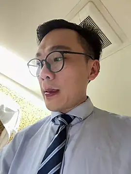 ex199212 online show from 01/10/25, 09:20