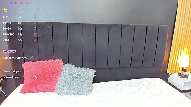 Snapshot of sweetsofia18 chatting on 01/19/25, 10:28 sweetsofia18 online show from 01/19/25, 10:28