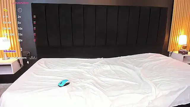 Snapshot of sweetsofia18 chatting on 02/18/25, 10:25 sweetsofia18 online show from 02/18/25, 10:25