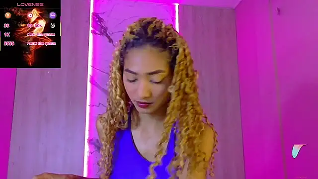 Snapshot of Charlotte_Love10 chatting on 11/21/25, 12:15 Charlotte Love10 online show from 11/21/25, 12:15