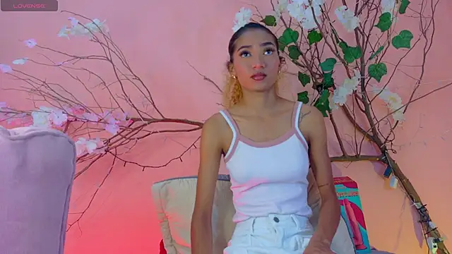 Charlotte Love10 online show from 04/09/26, 11:59