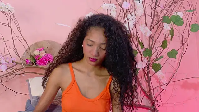 Charlotte Love10 online show from 05/12/26, 12:02