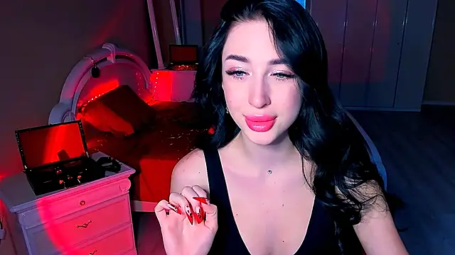 Snapshot of lovely_desire chatting on 12/13/24, 12:17 lovely desire online show from 12/13/24, 12:17