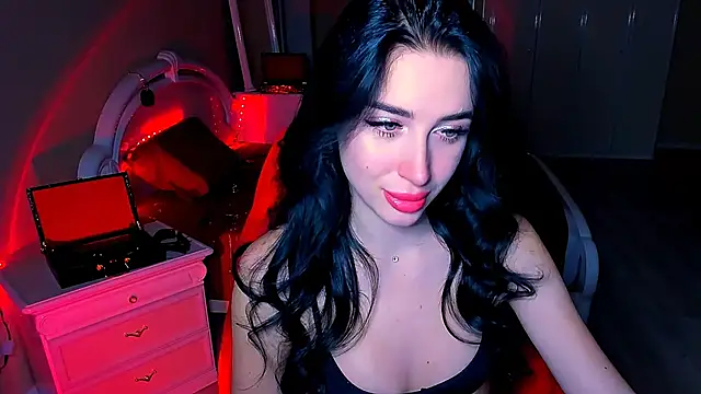 Snapshot of lovely_desire chatting on 12/14/24, 06:30 lovely desire online show from 12/14/24, 06:30