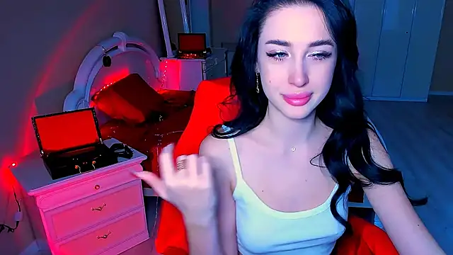 Snapshot of lovely_desire chatting on 12/15/24, 09:03 lovely desire online show from 12/15/24, 09:03