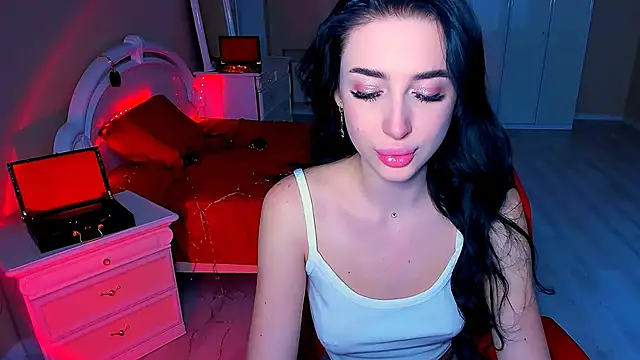 Snapshot of lovely_desire chatting on 12/16/24, 08:09 lovely desire online show from 12/16/24, 08:09