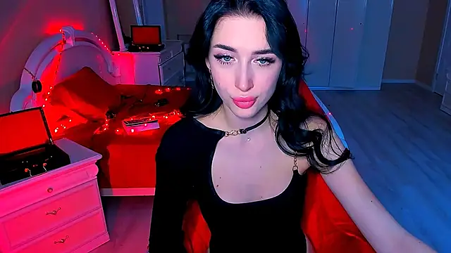 Snapshot of lovely_desire chatting on 12/18/24, 06:10 lovely desire online show from 12/18/24, 06:10