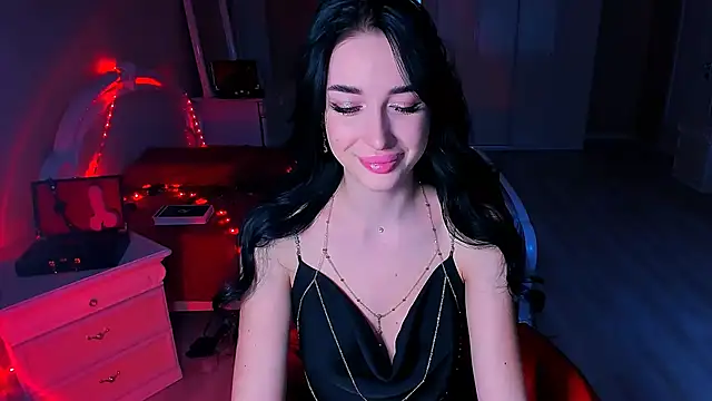 Snapshot of lovely_desire chatting on 12/24/24, 06:55 lovely desire online show from 12/24/24, 06:55