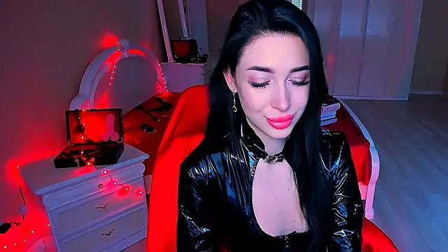 Snapshot of lovely_desire chatting on 01/15/25, 09:13 lovely desire online show from 01/15/25, 09:13