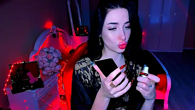 Snapshot of lovely_desire chatting on 02/19/25, 11:06 lovely desire online show from 02/19/25, 11:06