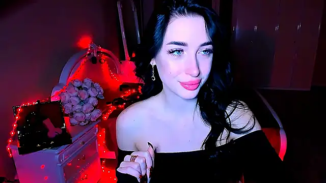 Snapshot of lovely_desire chatting on 02/24/25, 11:21 lovely desire online show from 02/24/25, 11:21