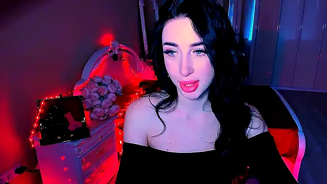 Snapshot of lovely_desire chatting on 02/28/25, 06:43 lovely desire online show from 02/28/25, 06:43