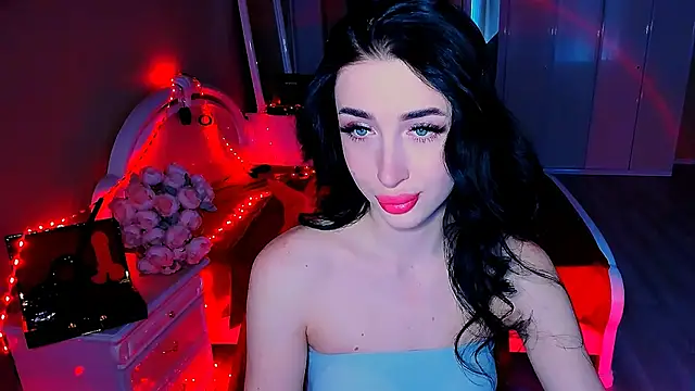 Snapshot of lovely_desire chatting on 03/10/25, 10:48 lovely desire online show from 03/10/25, 10:48